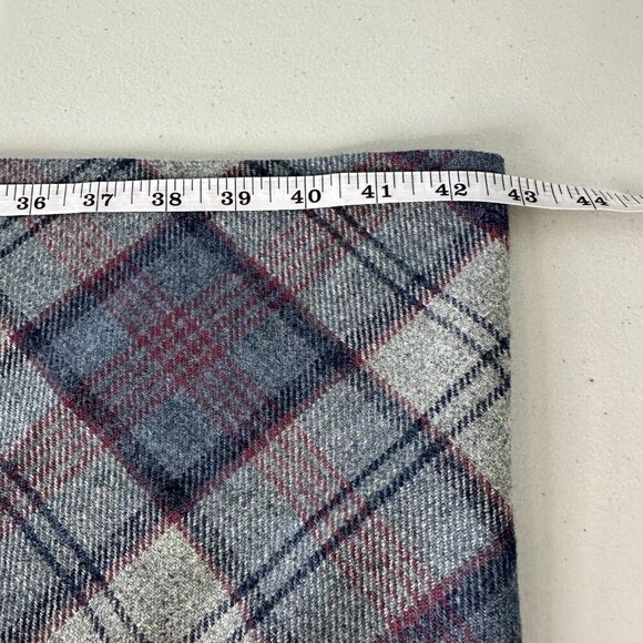 Ben Nevis Pure New Wool Plaid Triangle Scarf Gray Fringe Great Britain Preppy - Picture 7 of 9